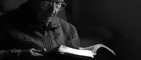 Leia mais e seja menos intuitivo.