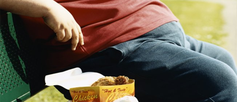Esteatose hepática e as suas relações com a obesidade, diabetes e cirrose.